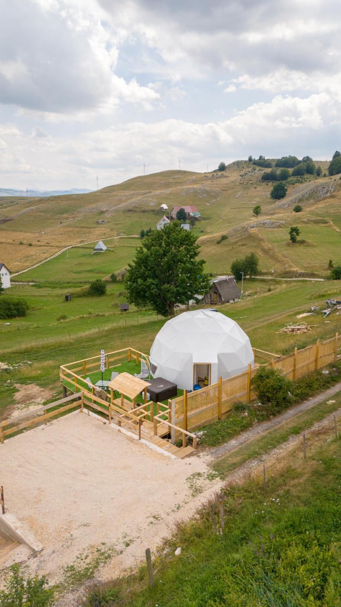 Durmitor Glamp 호텔 자블야크 외부 사진